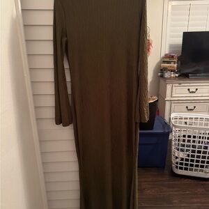 Amazon Olive Long Sleeve Dress